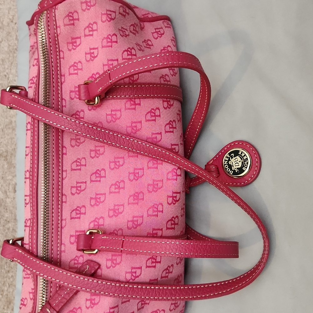 Dooney & Bourke barrel bag